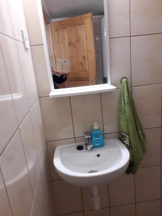Matyas Apartman Tard Екстериор снимка