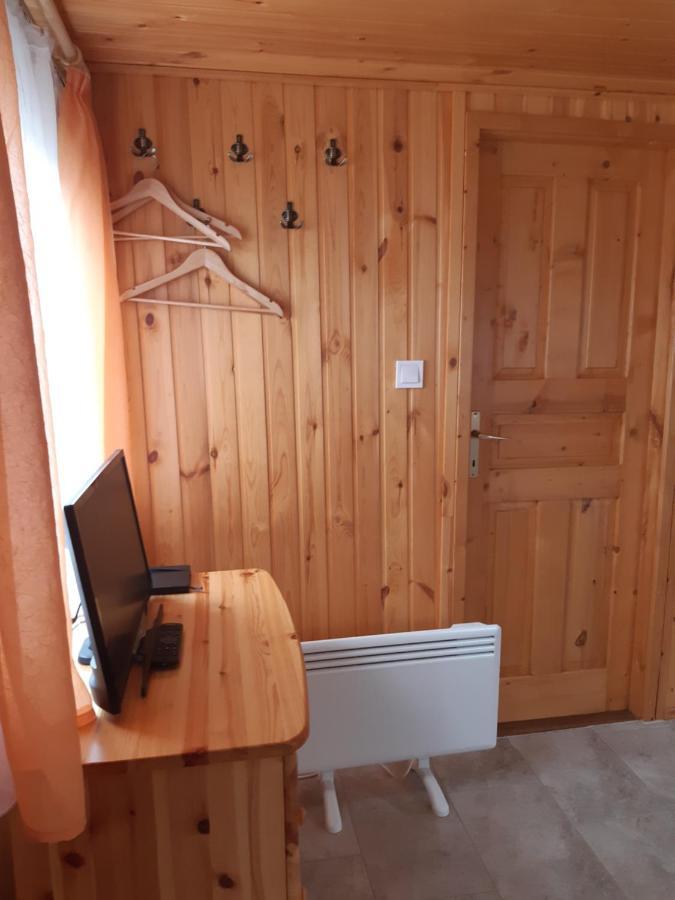 Matyas Apartman Tard Екстериор снимка